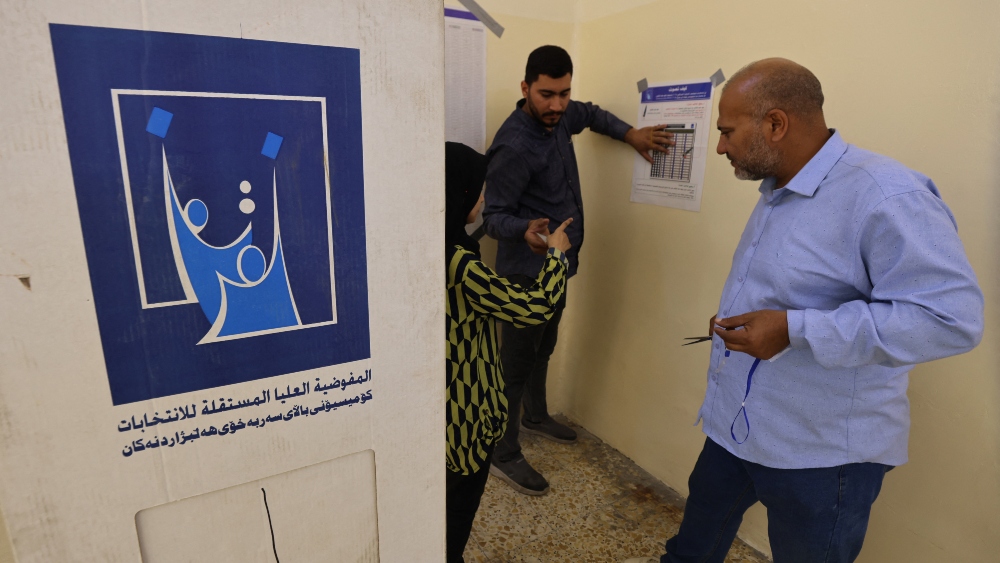 Iraqis vote in general election in rare moment of calm